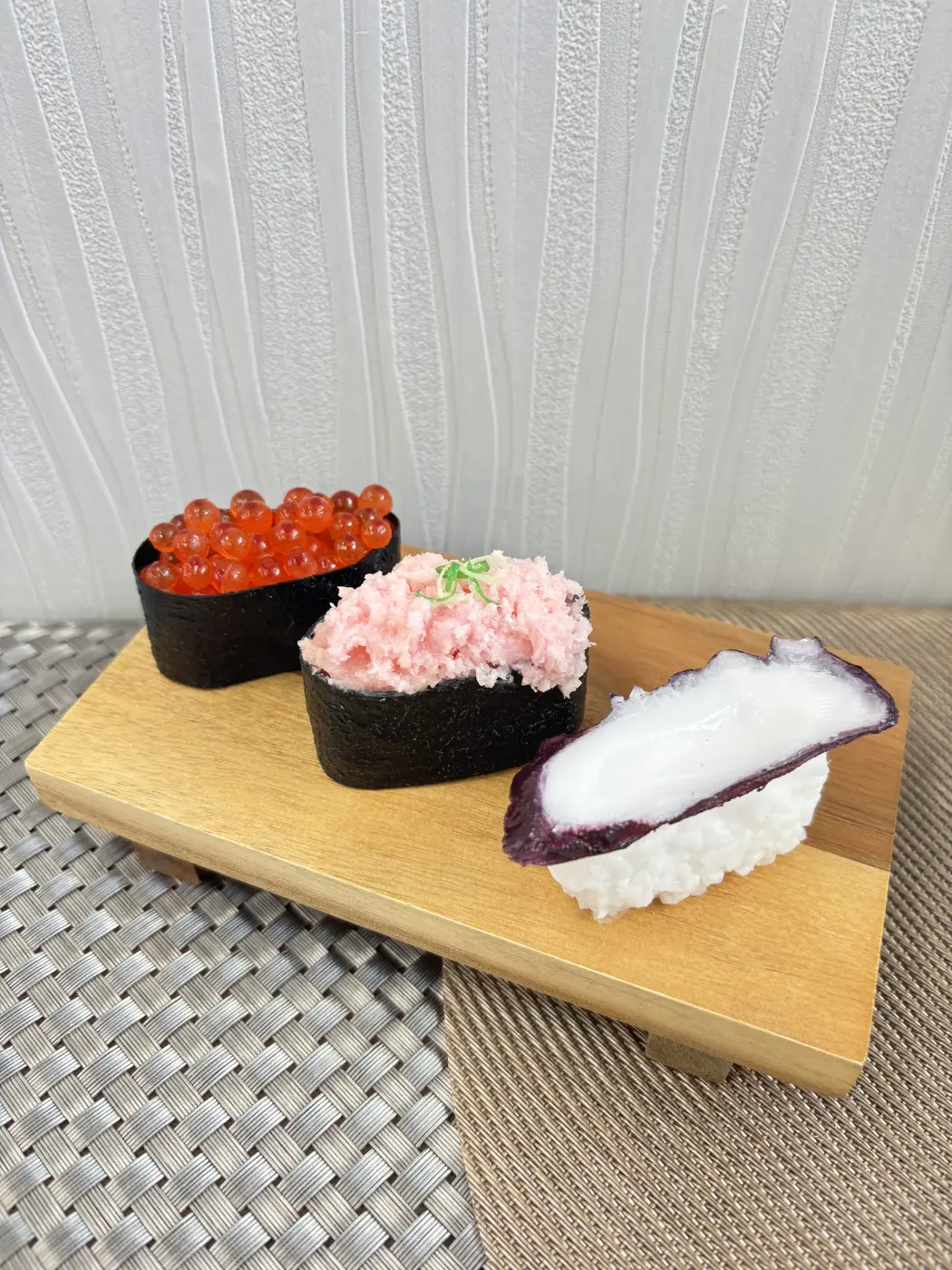お寿司三貫