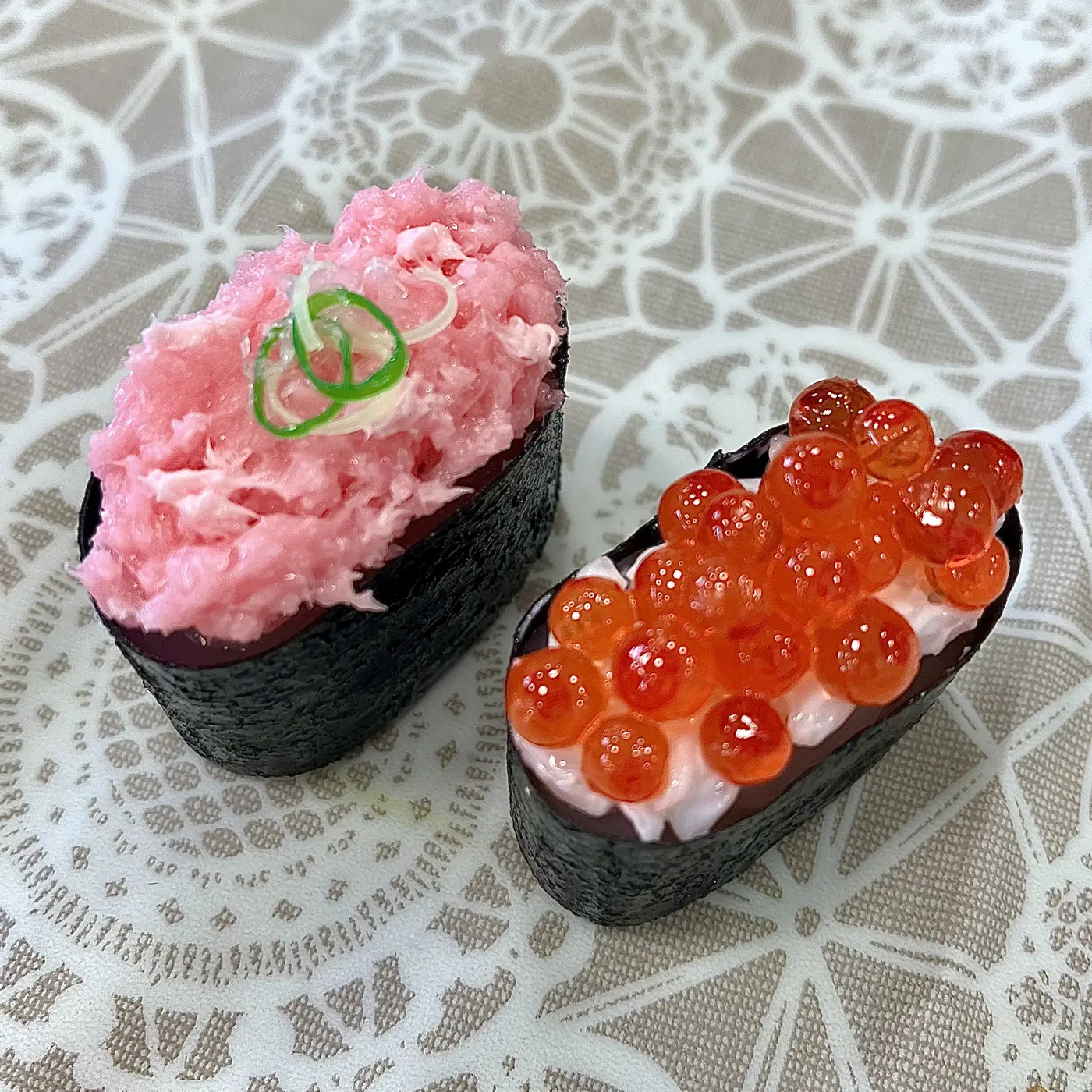 ねぎとろ&いくら軍艦